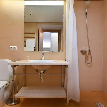 Casa Das Nozes - Sintra Hills Apt 1 *