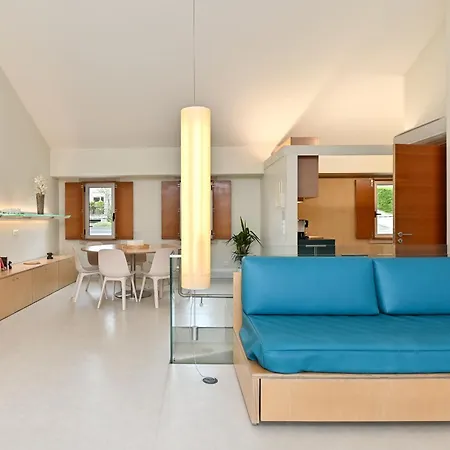 Casa Das Nozes - Sintra Hills Apt 1 *