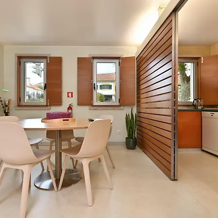Casa Das Nozes - Sintra Hills Apt 1 Appartement *